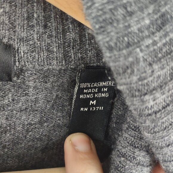 Women's Grey Cashmere Zip Up Cardigan Size Medium - Picture 4 of 9